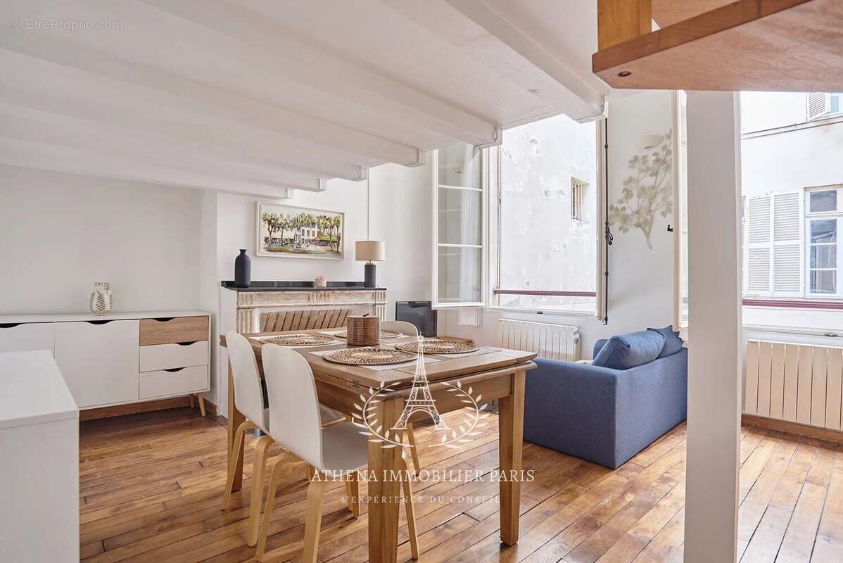 Appartement à PARIS-4E