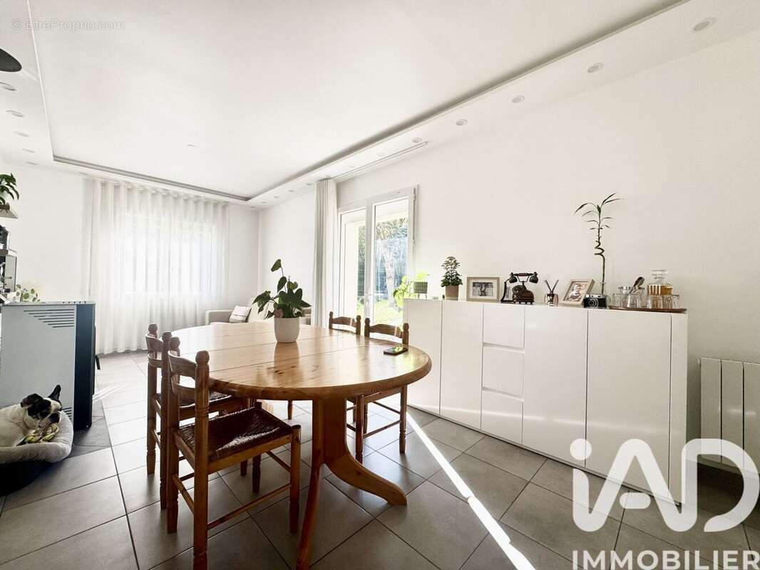 Photo 3 - Maison à LA FERTE-SOUS-JOUARRE