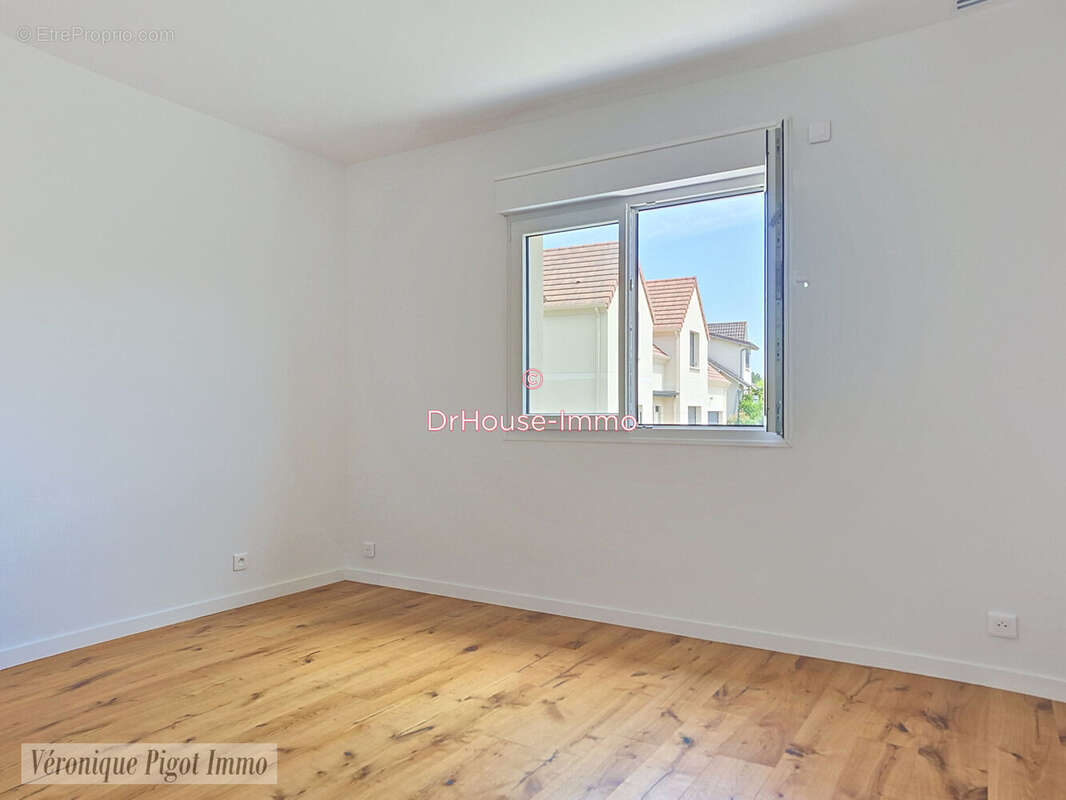 Maison 178 m² à Boissy-Sans-Avoir  - photo 13