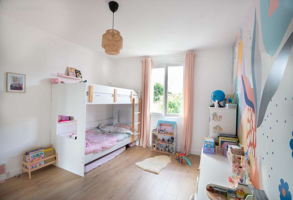 Maison à MERIGNAC