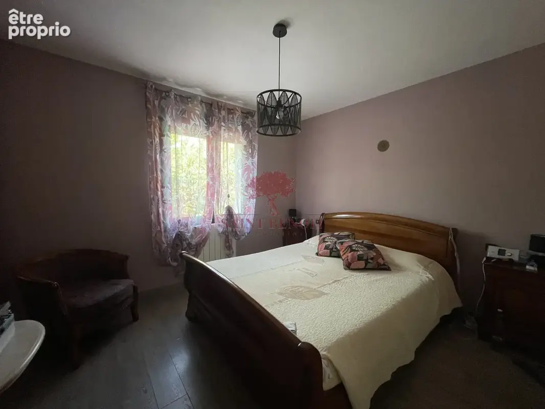 Le pouget - a vendre villa de type t4 avec une piscine - photo 23