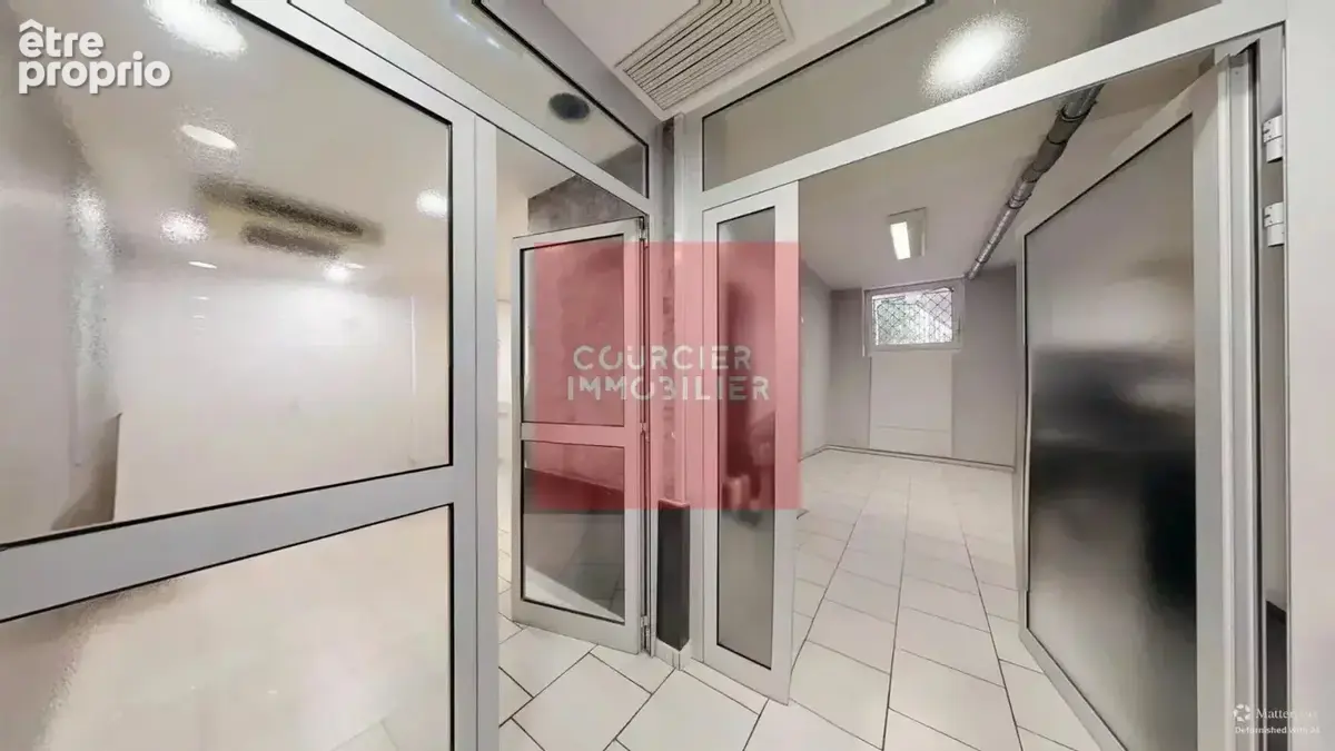Nice centre (06) - a vendre bureaux 788 m² - photo 3