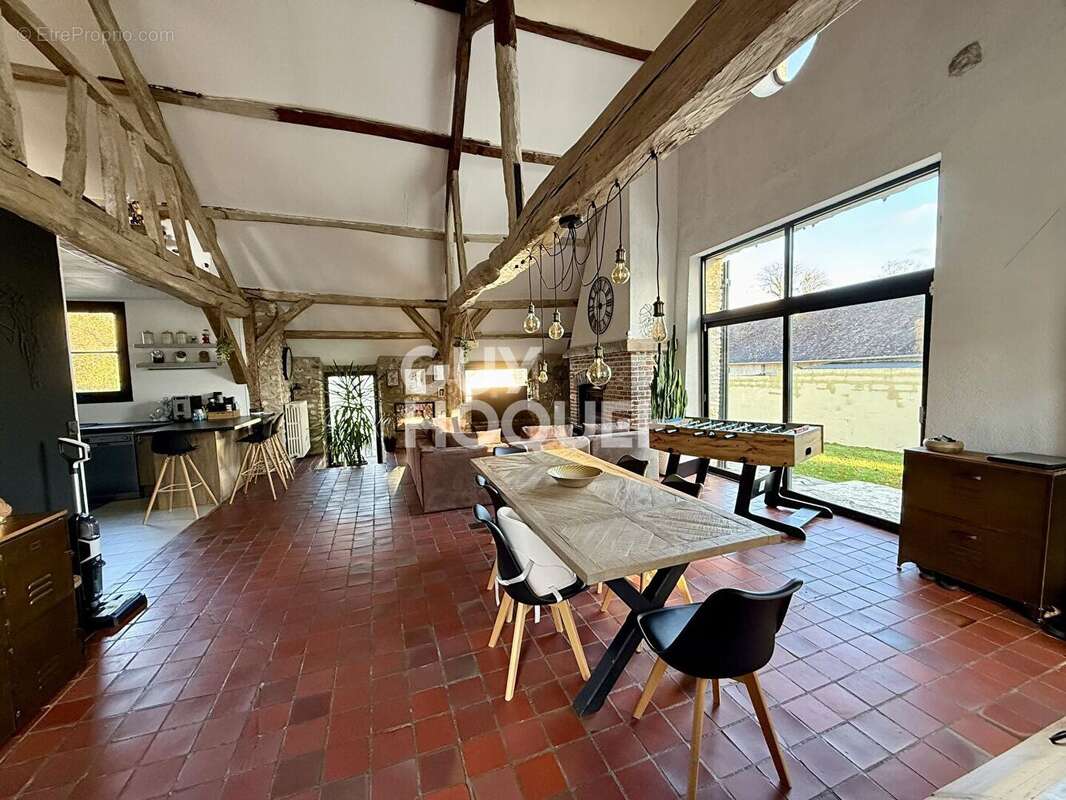 Maison à GOUSSONVILLE