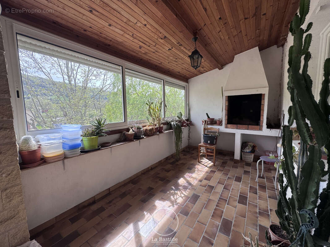 Maison 5 pièces d'environ 137 m2 avec dépendances à Francillon-sur-Roubion - photo 11