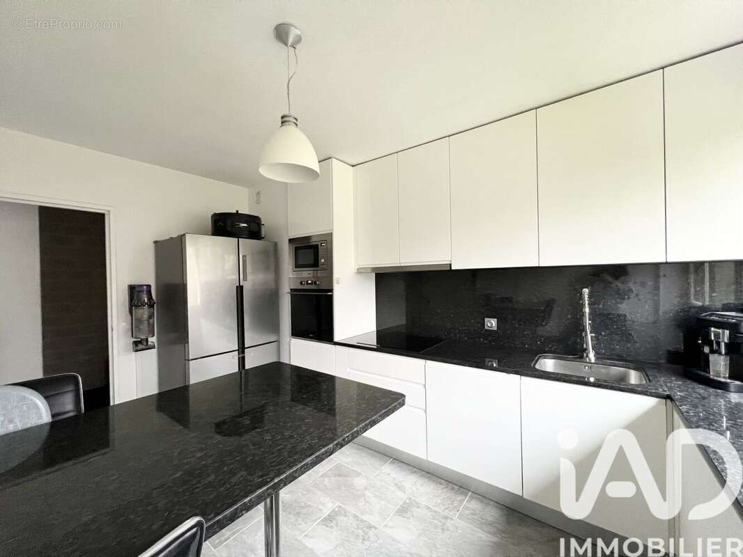 Photo 3 - Appartement à ELANCOURT