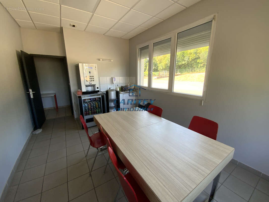 À vendre   Immeuble d'activité loué   Investissement locatif   Proximité de Besançon - photo 13