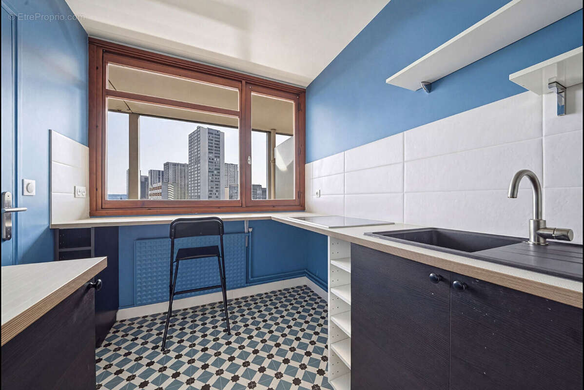 Appartement à PARIS-15E