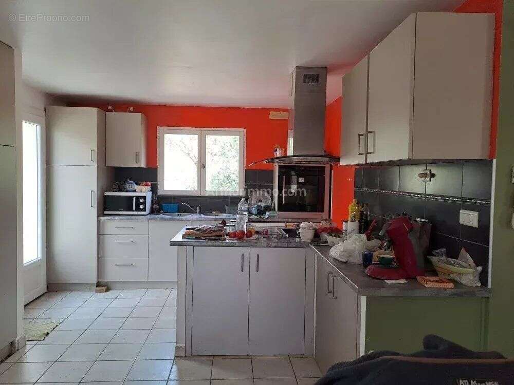 Maison à ENTRECASTEAUX