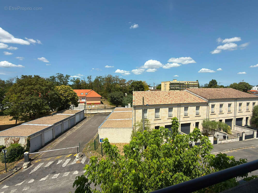 Appartement Bordeaux Caudéran 4 pièce(s) 75 m2 - photo 7