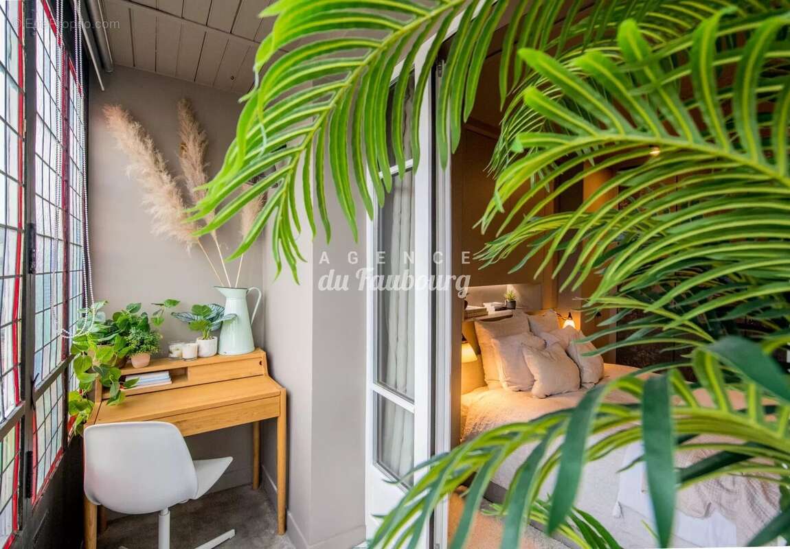 Appartement à PARIS-10E