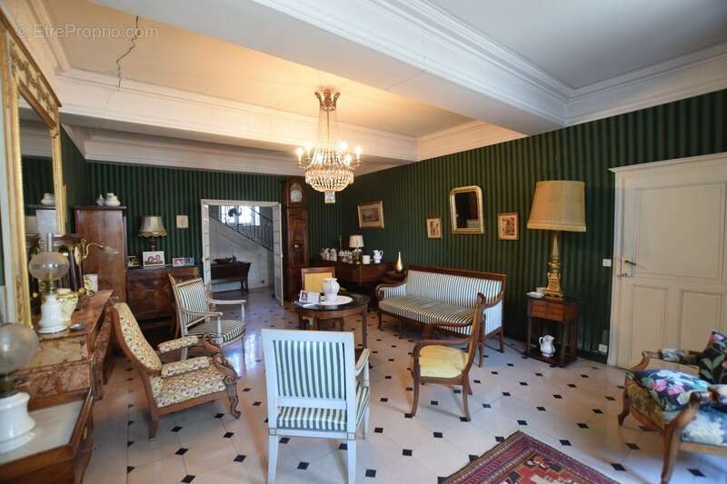 Maison à COUCHES