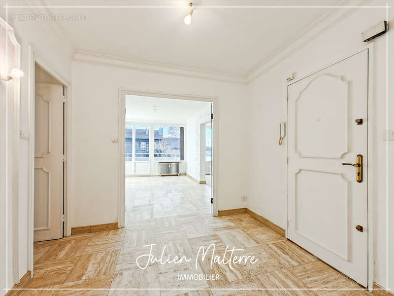Appartement à SAINT-ETIENNE