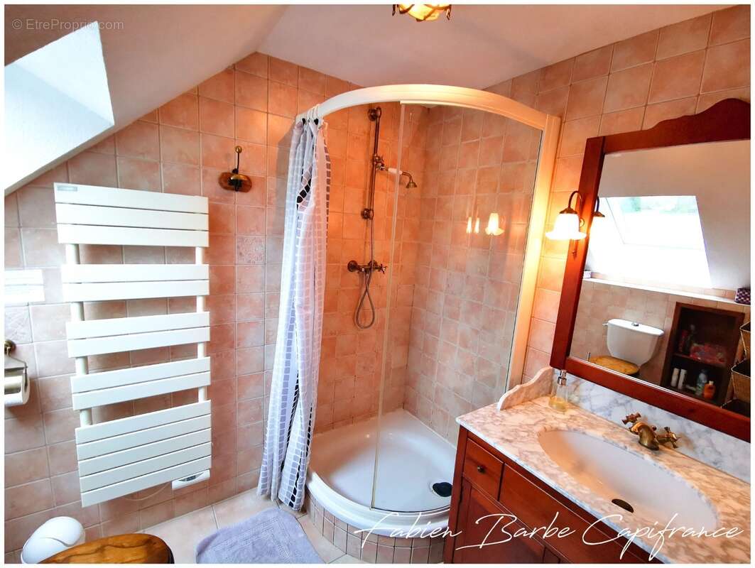 À vendre – Charmante longère en pierre avec dépendance à MERNEL (proche Guer & Brocéliande) - photo 13
