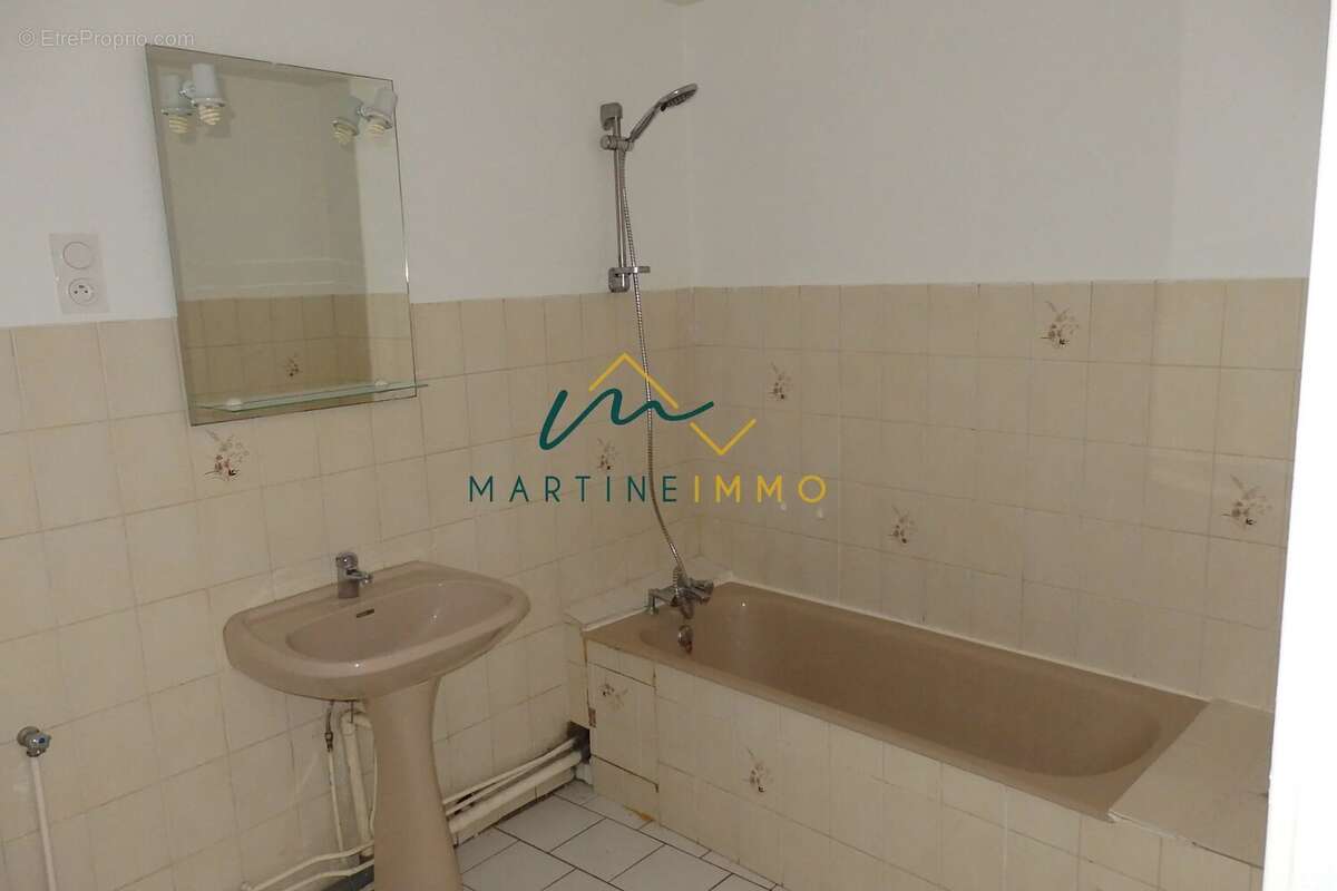 A vendre lots appartements + locaux a la reole - photo 10