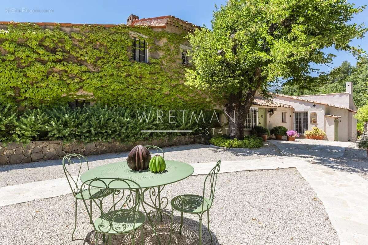 Charmante bastide avec vue imprenable – Tourrettes-sur-Loup - photo 30