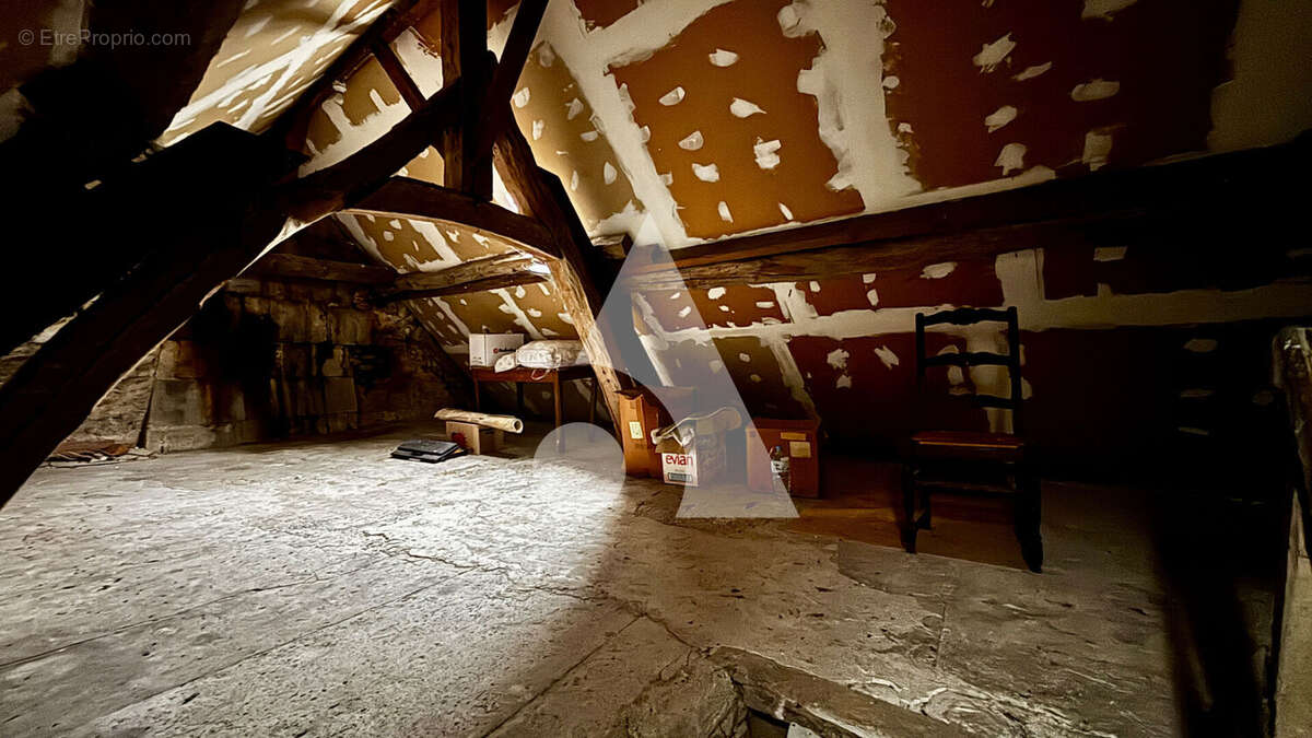 Maison à LA FERTE-MILON