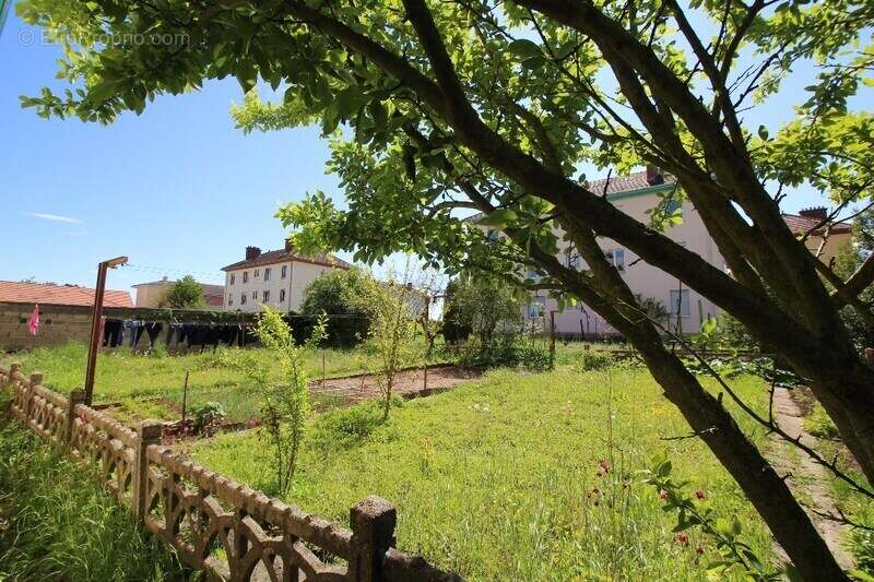 Appartement à BOUZONVILLE