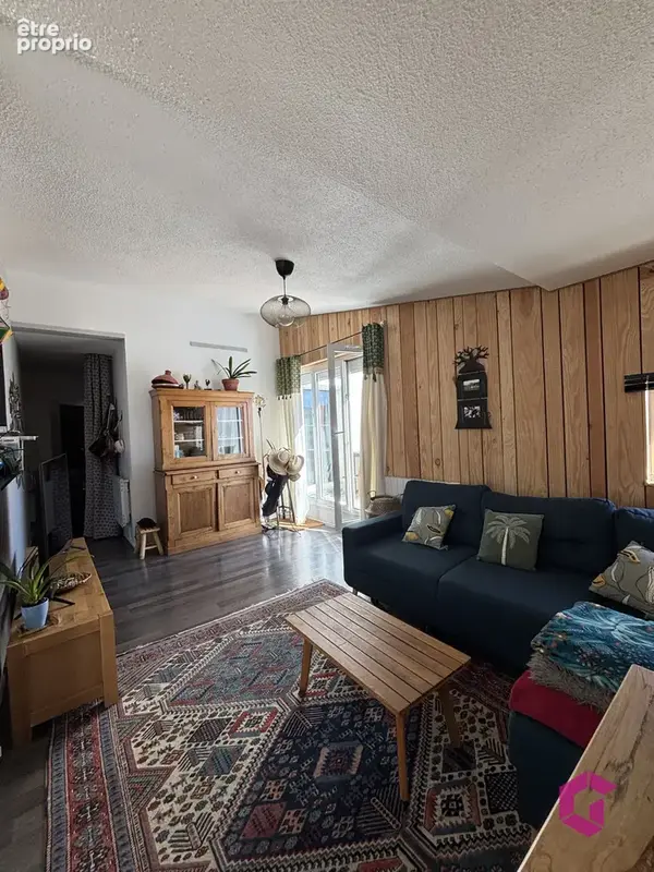 À vendre   bel appartement de 85 m2 avec terrasse de 35 m2, vue dégagée et garage - photo 2