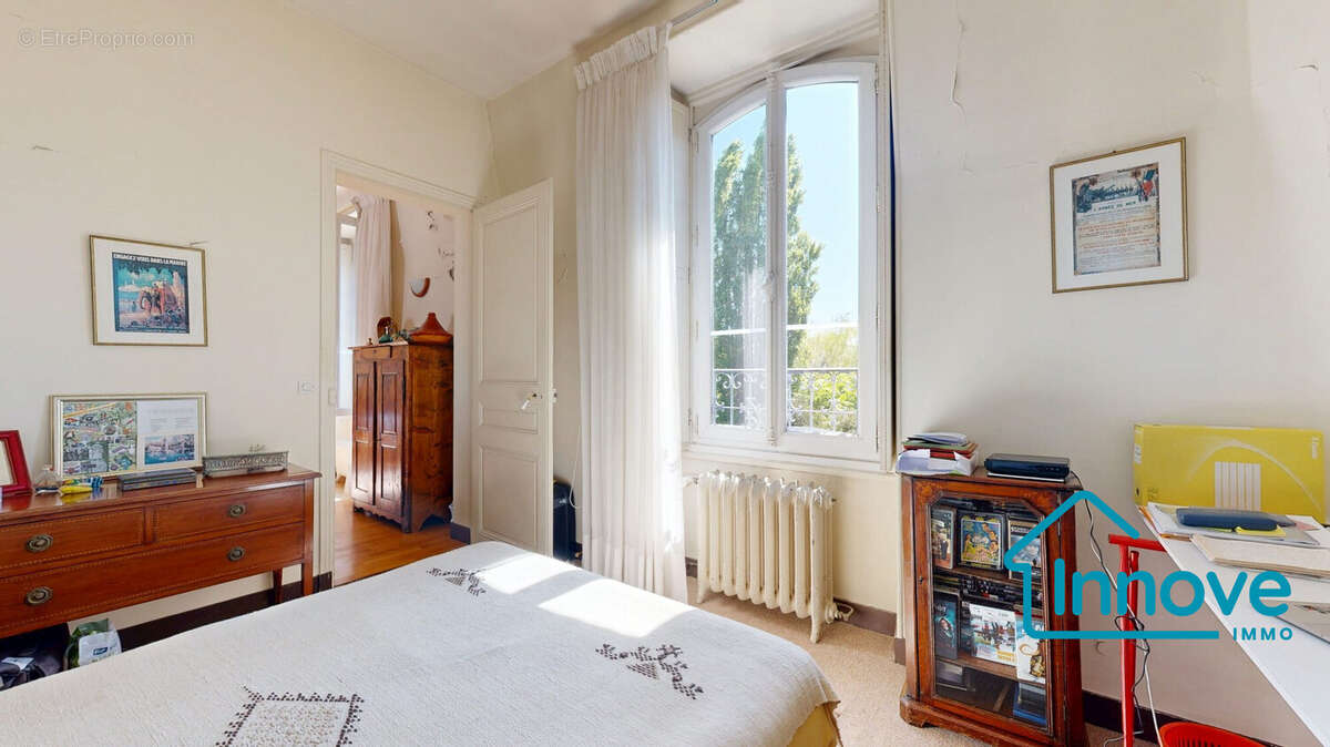 Appartement à VERSAILLES
