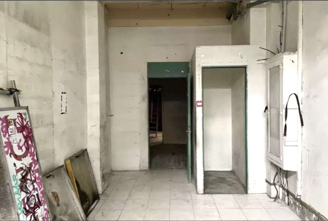 Commerce à PARIS-5E