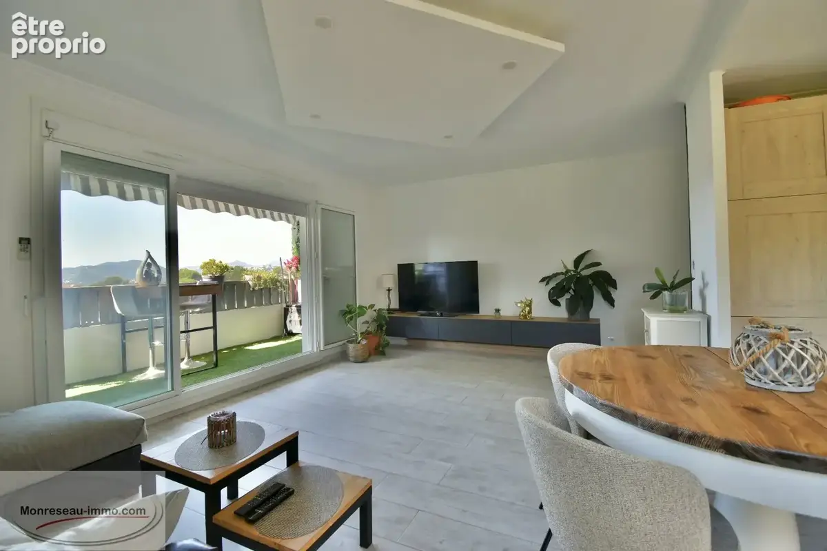 Appartement 3 pièces 65 m² à vendre à Cannes (06150) - photo 3