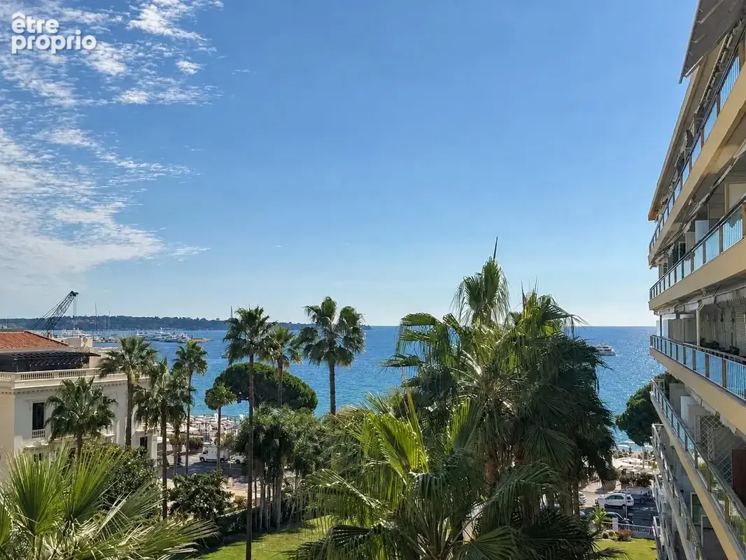 Cannes croisette – prestigieux 4 pièces de 165 m² avec vue mer - photo 2