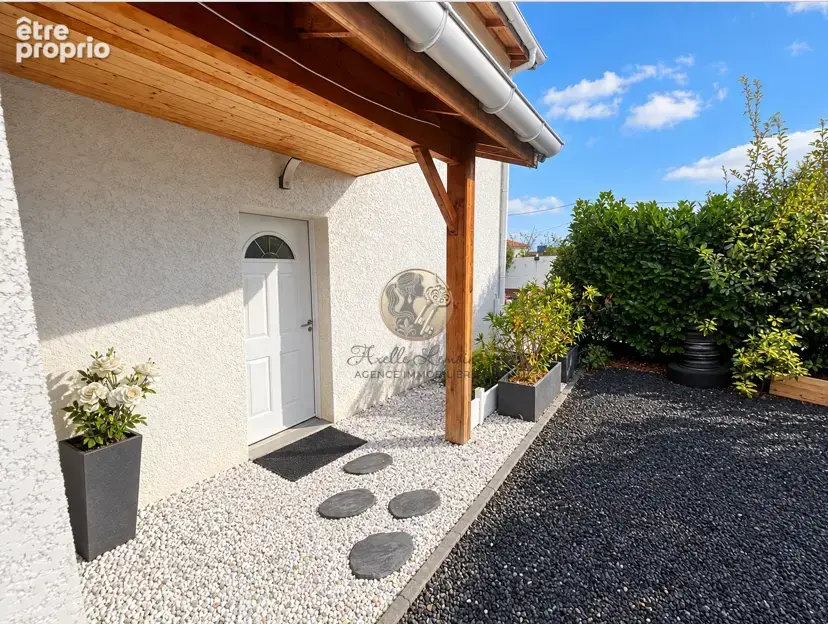 Maison récente de 2019 avec piscine   90 m2   3 chambres   Terrain de 500 m2   Grézieu-la-Varenne - photo 22