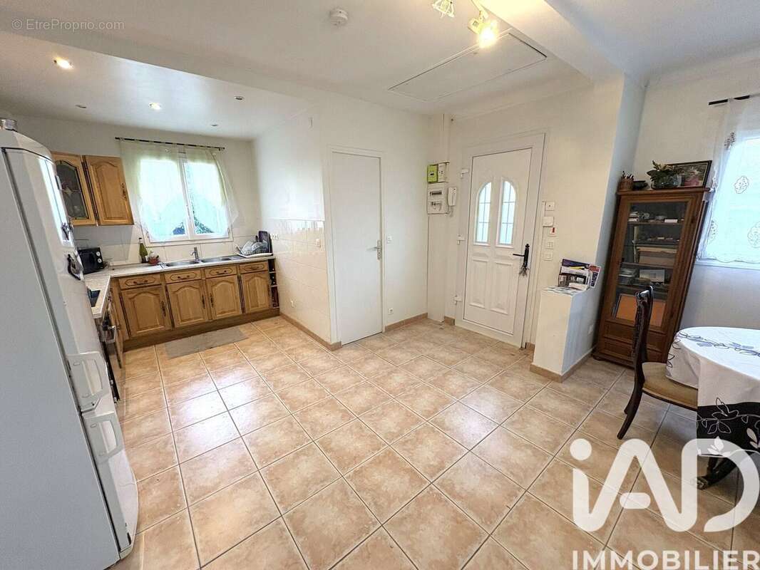 Photo 3 - Maison à LIVRY-GARGAN