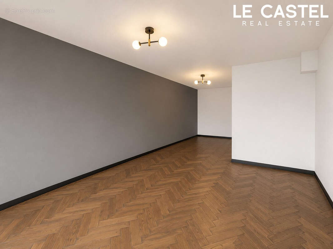 Commerce 38 m² à Gemenos  - photo 2