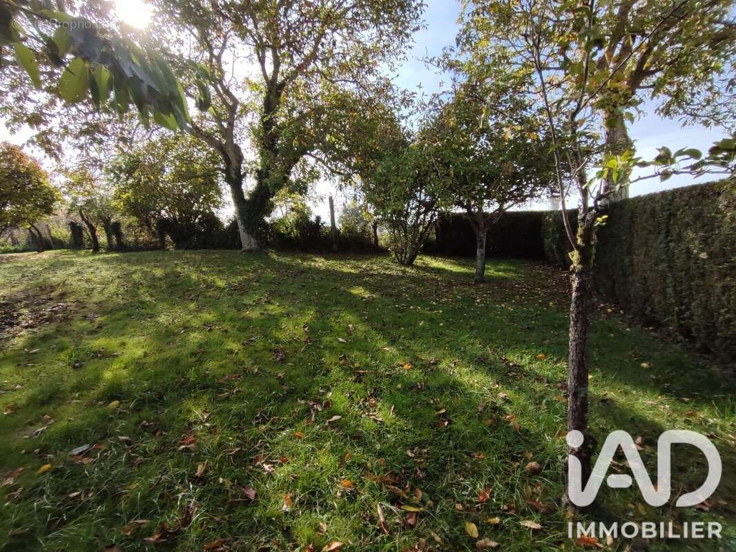 Maison 128 m² à Trizay-Les-Bonneval  - photo 5