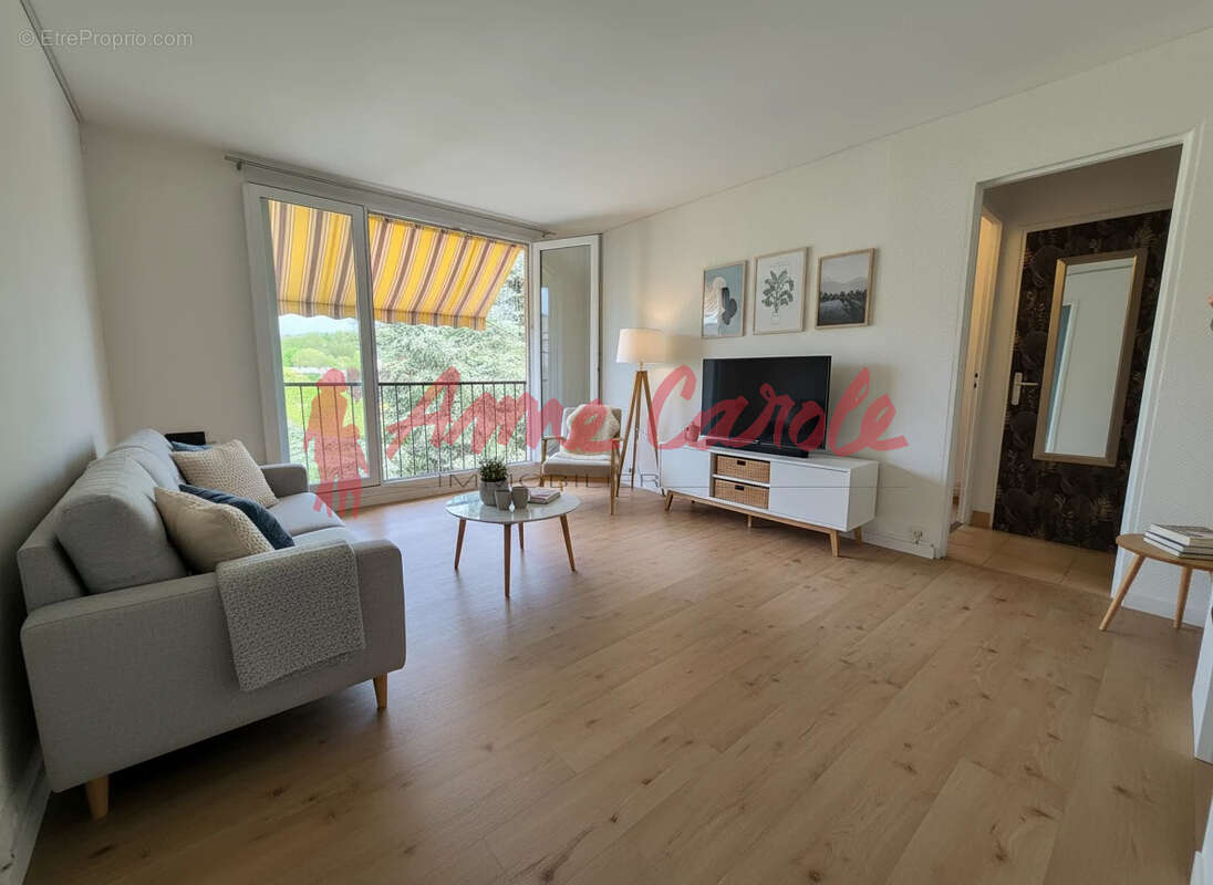 Appartement à LE PERREUX-SUR-MARNE
