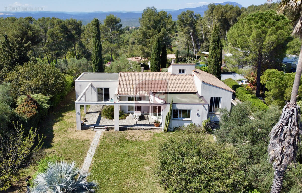 Maison à SAINT-VINCENT-DE-BARBEYRARGUES