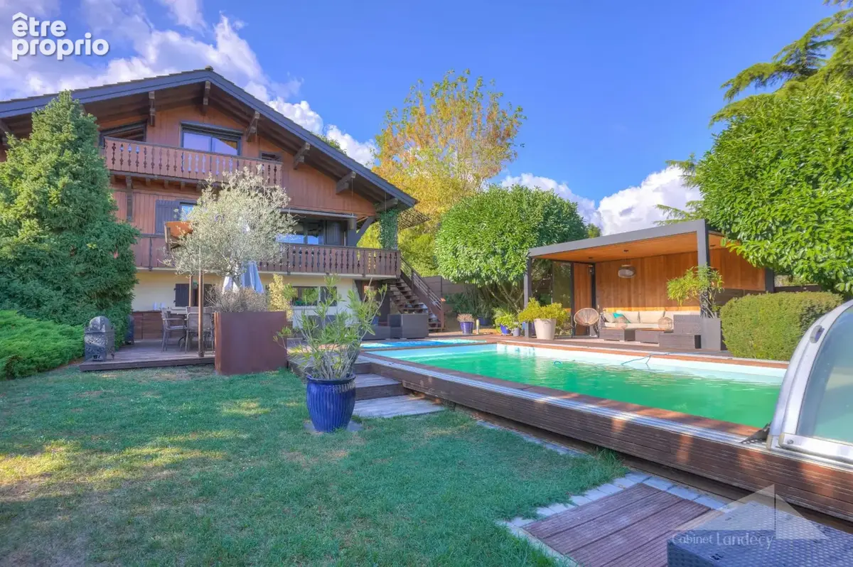 Maison 6 pièces 142 m² à vendre à Crozet (01170) - photo 2