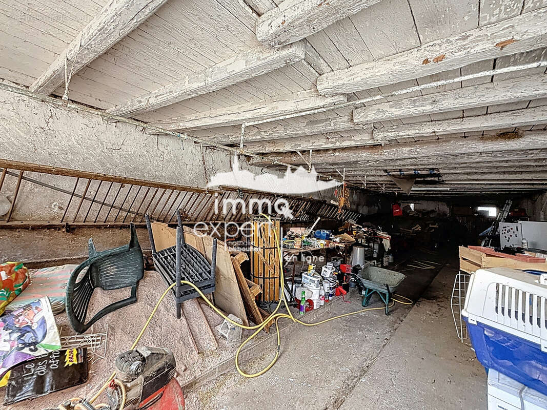 Appartement à JUVAINCOURT