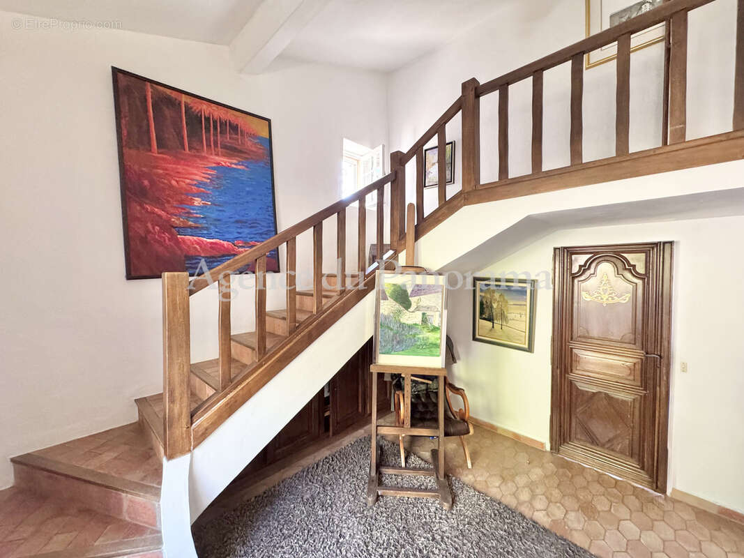 Un authentique mas du xviiième siecle avec sa vue mer - photo 13