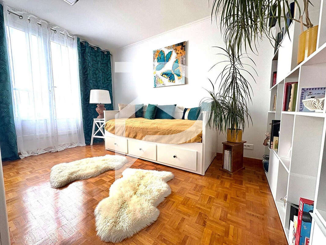 Appartement à SAINT-GRATIEN