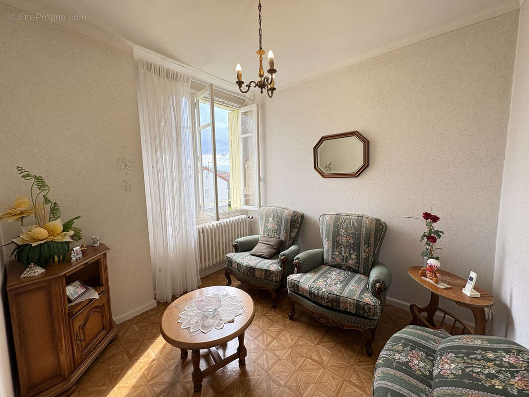 Maison à SORBIERS
