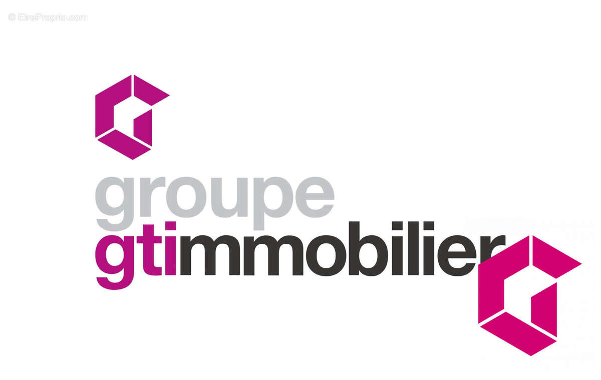 Terrain à COURPIERE