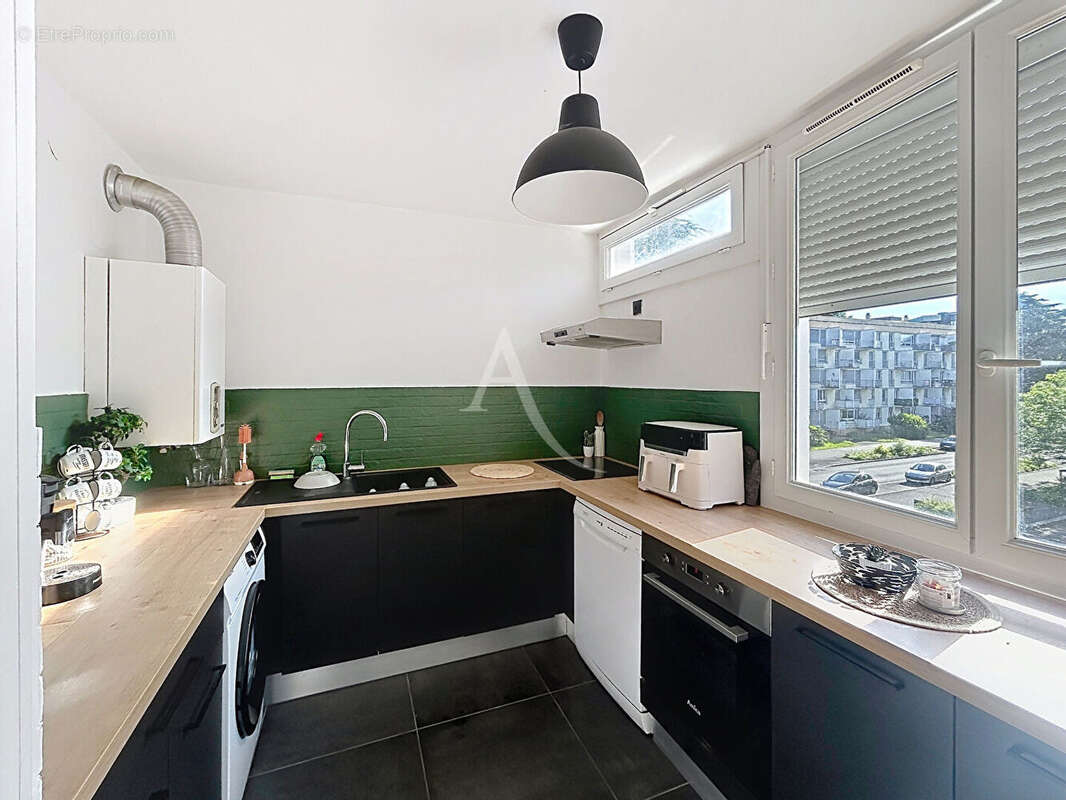 Appartement Pau 3 chambres et cave - photo 2