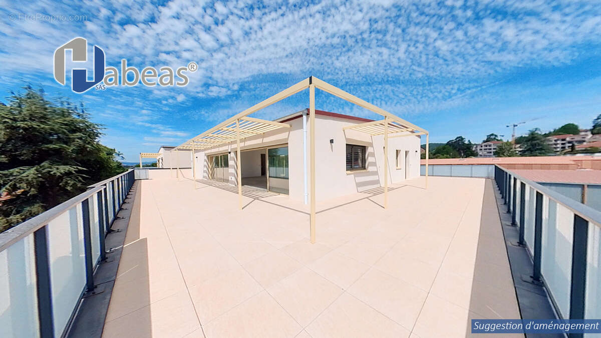 Appartement à CRAPONNE