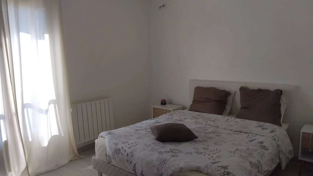 Appartement à MARSEILLE-12E