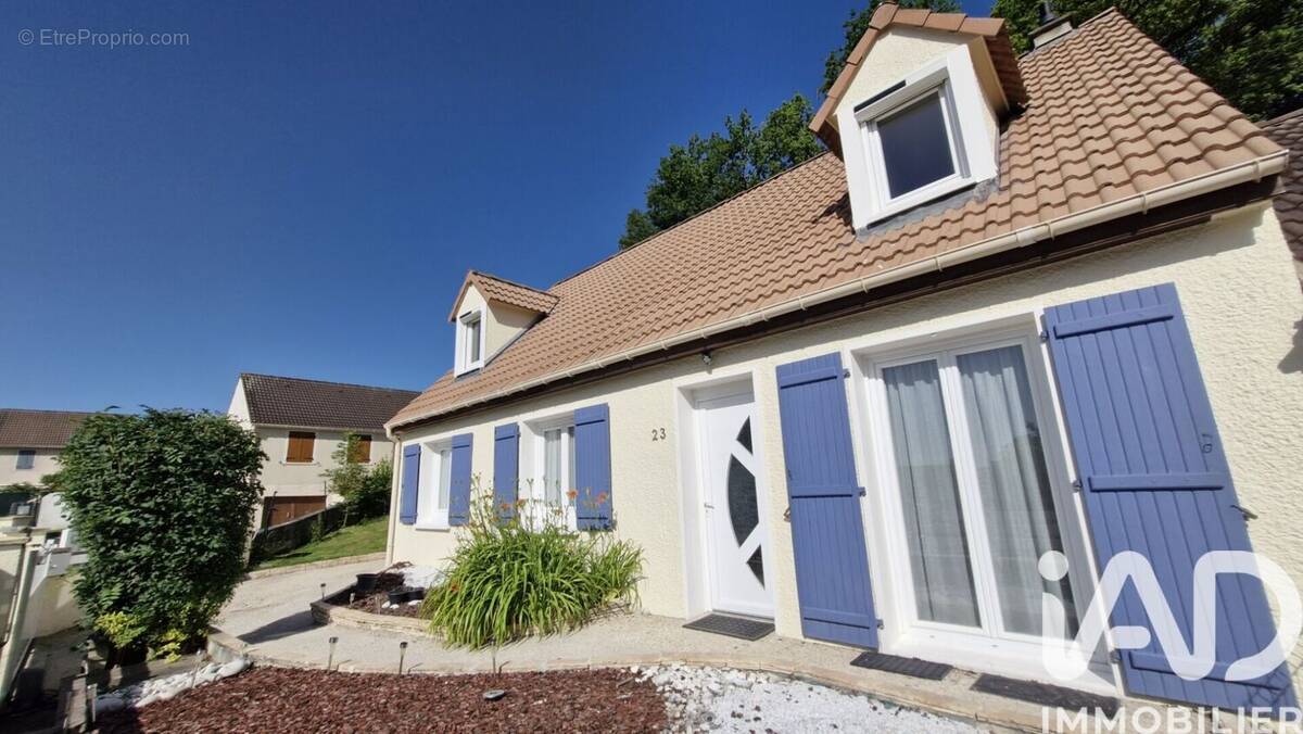 Photo 1 - Maison à CREGY-LES-MEAUX
