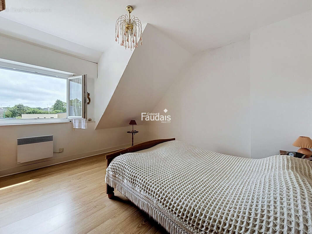 Maison 114 m² à Lithaire  - photo 9