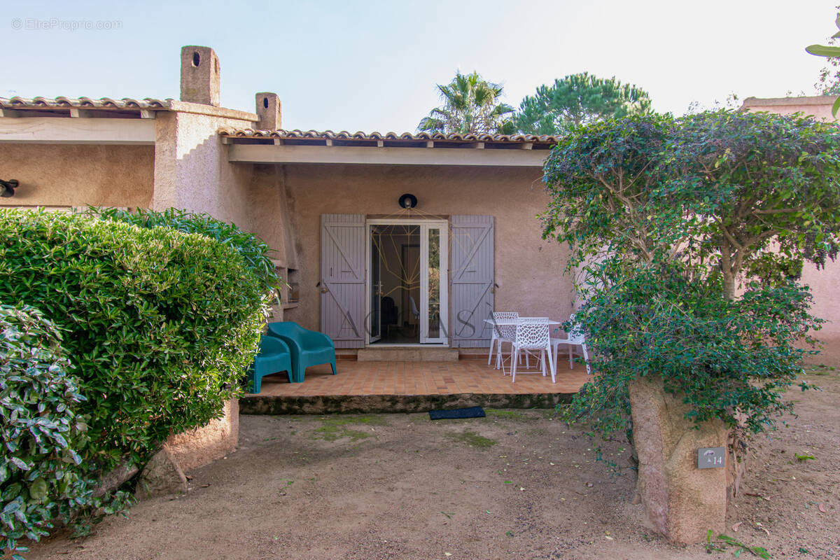 Maison à PORTO-VECCHIO