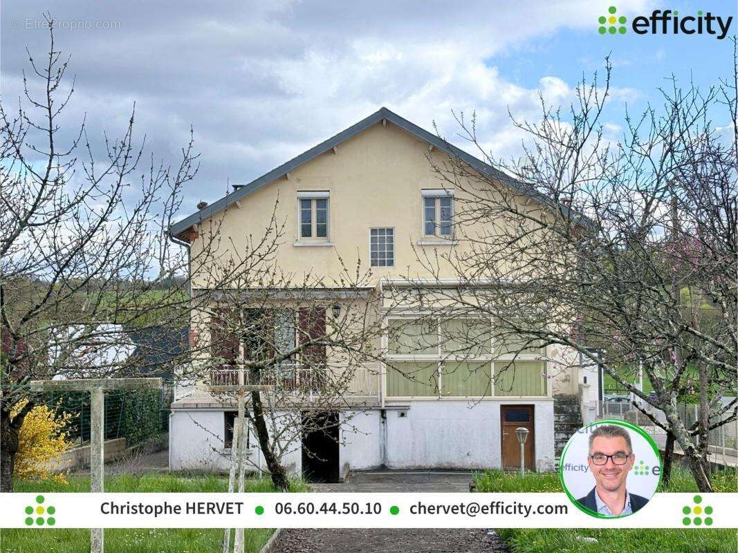 Maison à RUELLE-SUR-TOUVRE