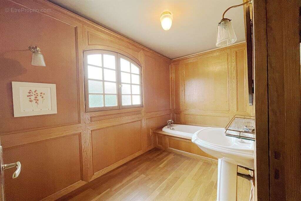 Maison à SUCY-EN-BRIE