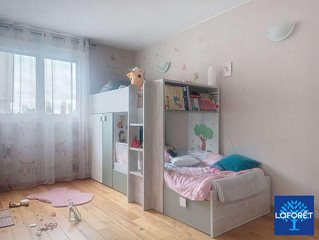 Appartement à NEUILLY-SUR-MARNE