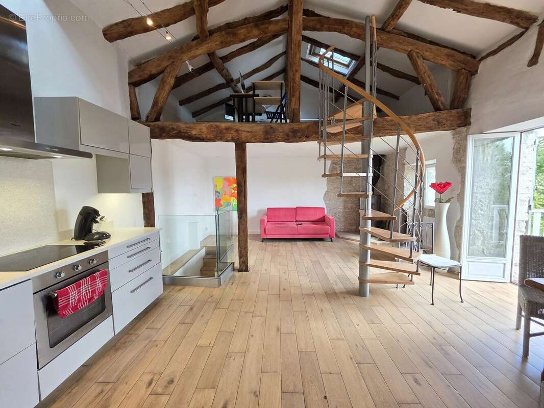 Maison à ROQUECOR