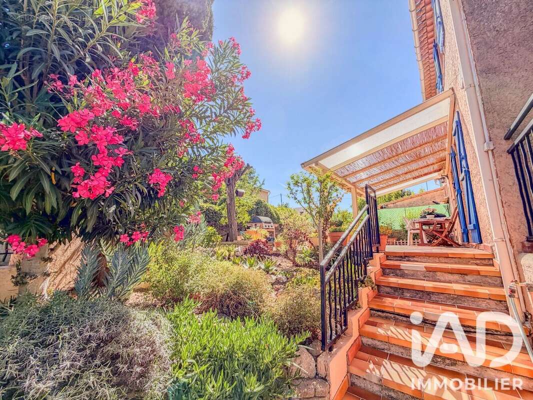 Photo 8 - Maison à AUBAGNE