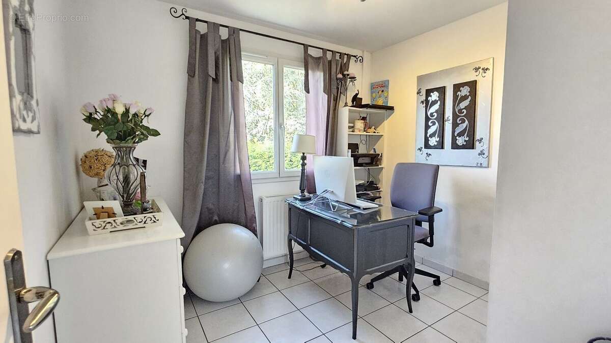 Maison à LA TALAUDIERE